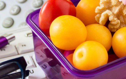On the go? Don’t let your diet go too!