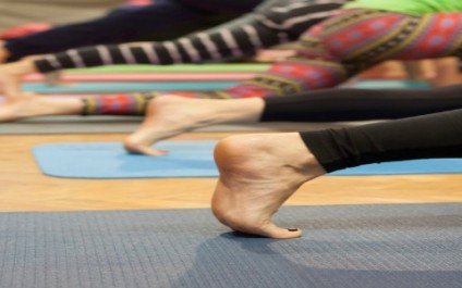Tips to choose the right yoga mat