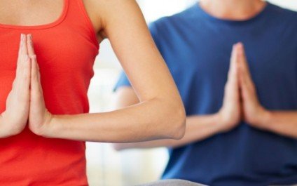 A beginner’s guide to yoga class clothing
